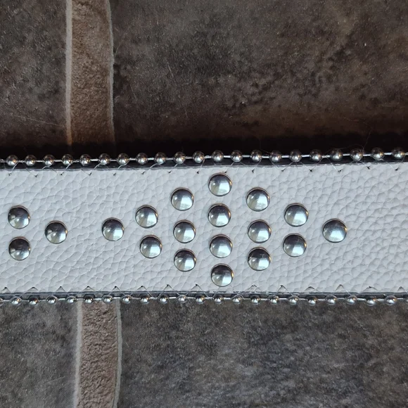 Silver Glitter Rhinestone Belt - Picture 5 of 12